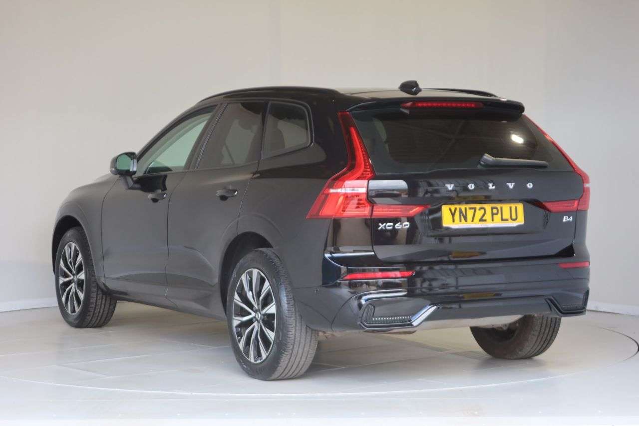2023 VOLVO XC60 2023 VOLVO XC60