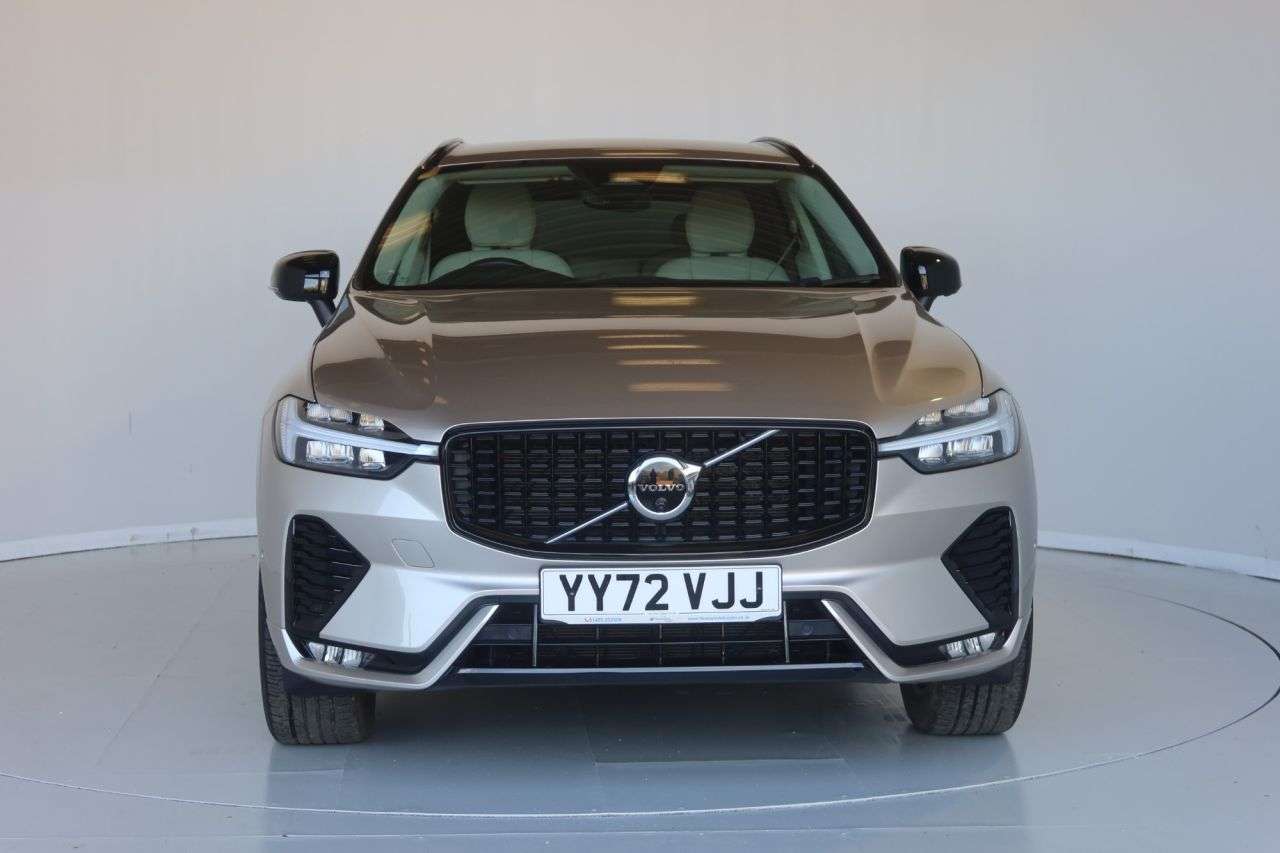 2023 VOLVO XC60 2023 VOLVO XC60