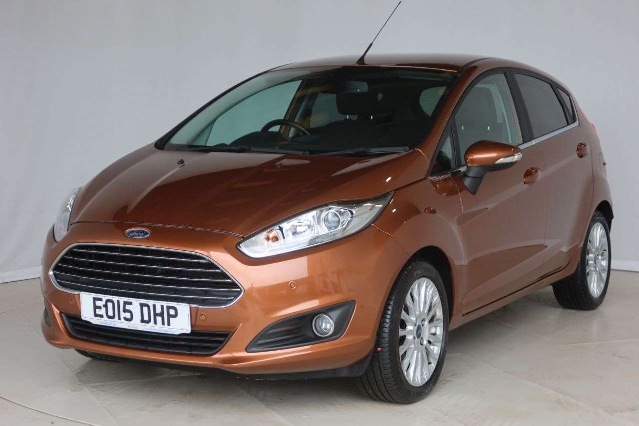 A 2015 FORD FIESTA 1.6 Titanium Hatchback 5dr Petrol Powershift Euro 6 (105 ps) HEATED FRONT S A 2015 FORD FIESTA 1.6 Titanium Hatchback 5dr Petrol Powershift Euro 6 (105 ps) HEATED FRONT S