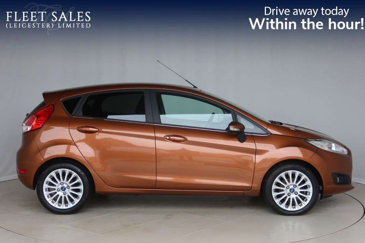 A 2015 FORD FIESTA 1.6 Titanium Hatchback 5dr Petrol Powershift Euro 6 (105 ps) HEATED FRONT S A 2015 FORD FIESTA 1.6 Titanium Hatchback 5dr Petrol Powershift Euro 6 (105 ps) HEATED FRONT S