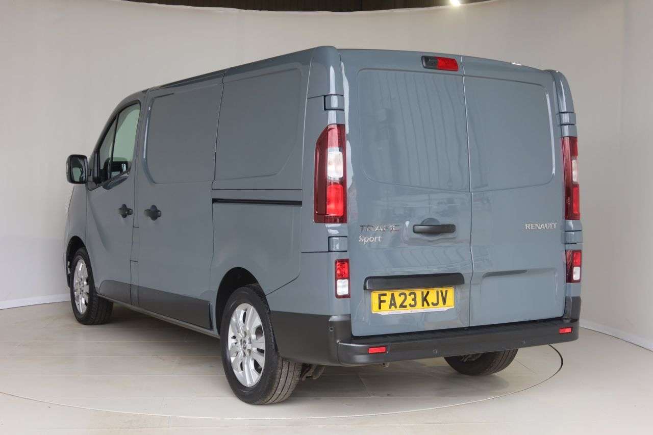 2023 RENAULT TRAFIC 2023 RENAULT TRAFIC