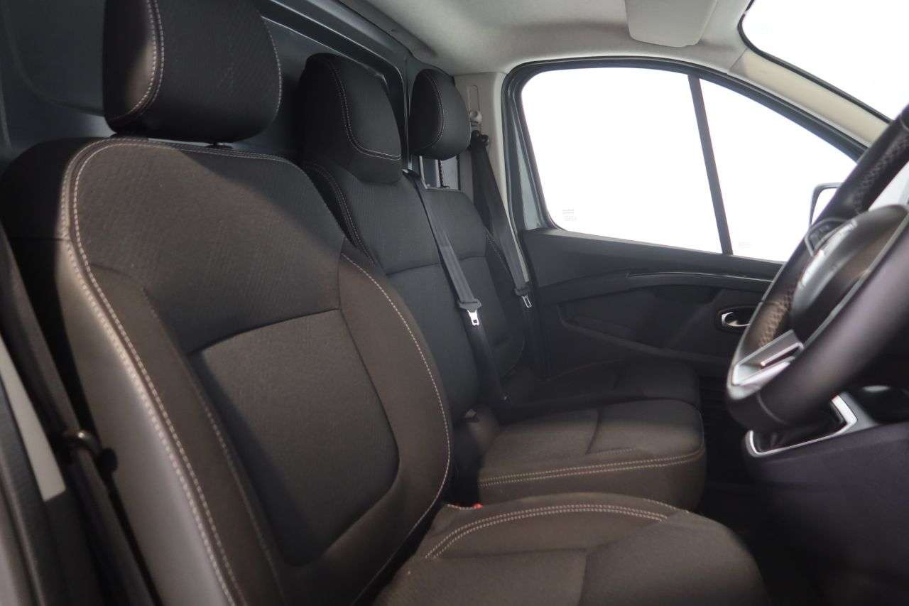 2023 RENAULT TRAFIC 2023 RENAULT TRAFIC