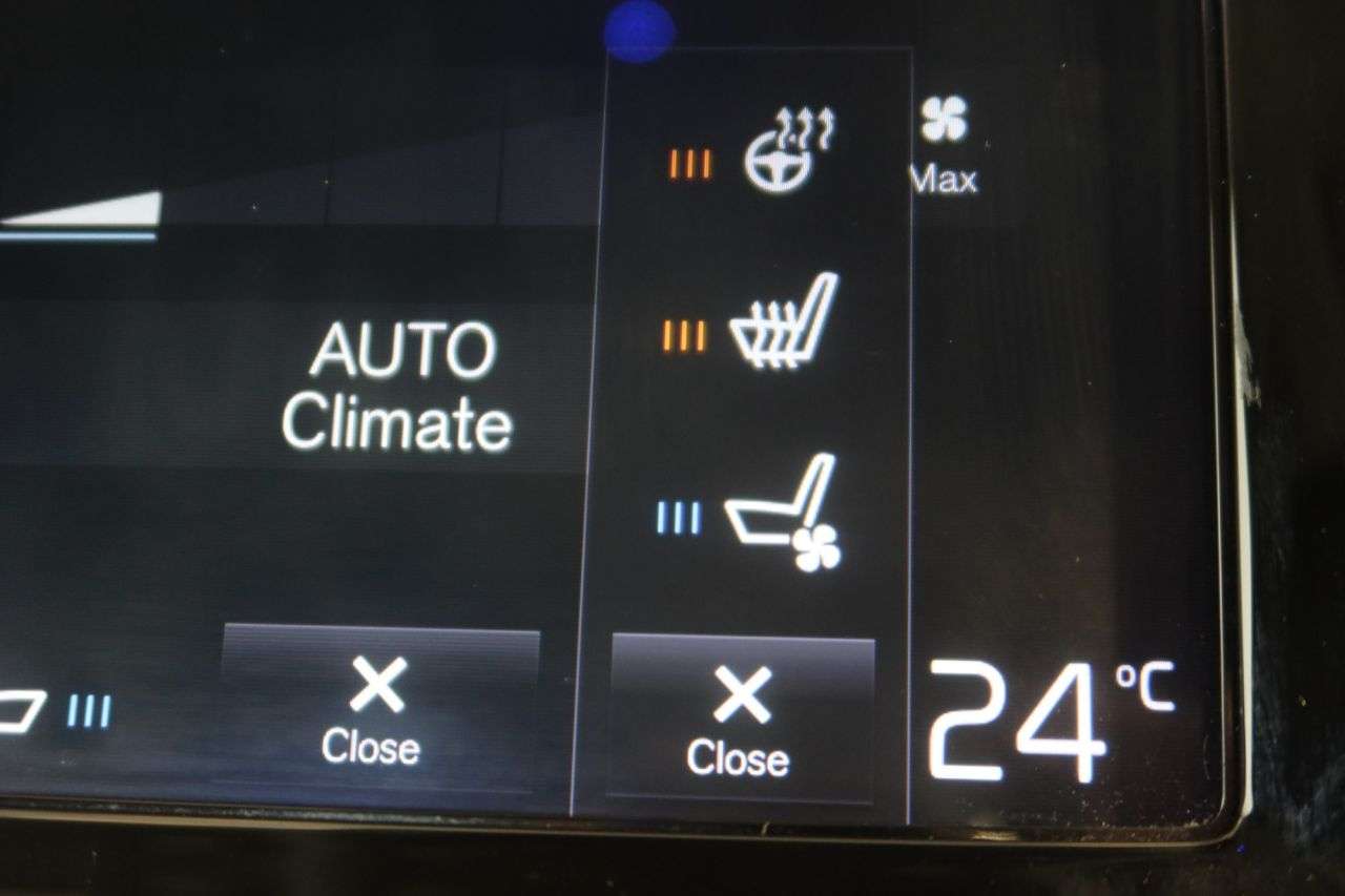 2018 VOLVO S90 2018 VOLVO S90