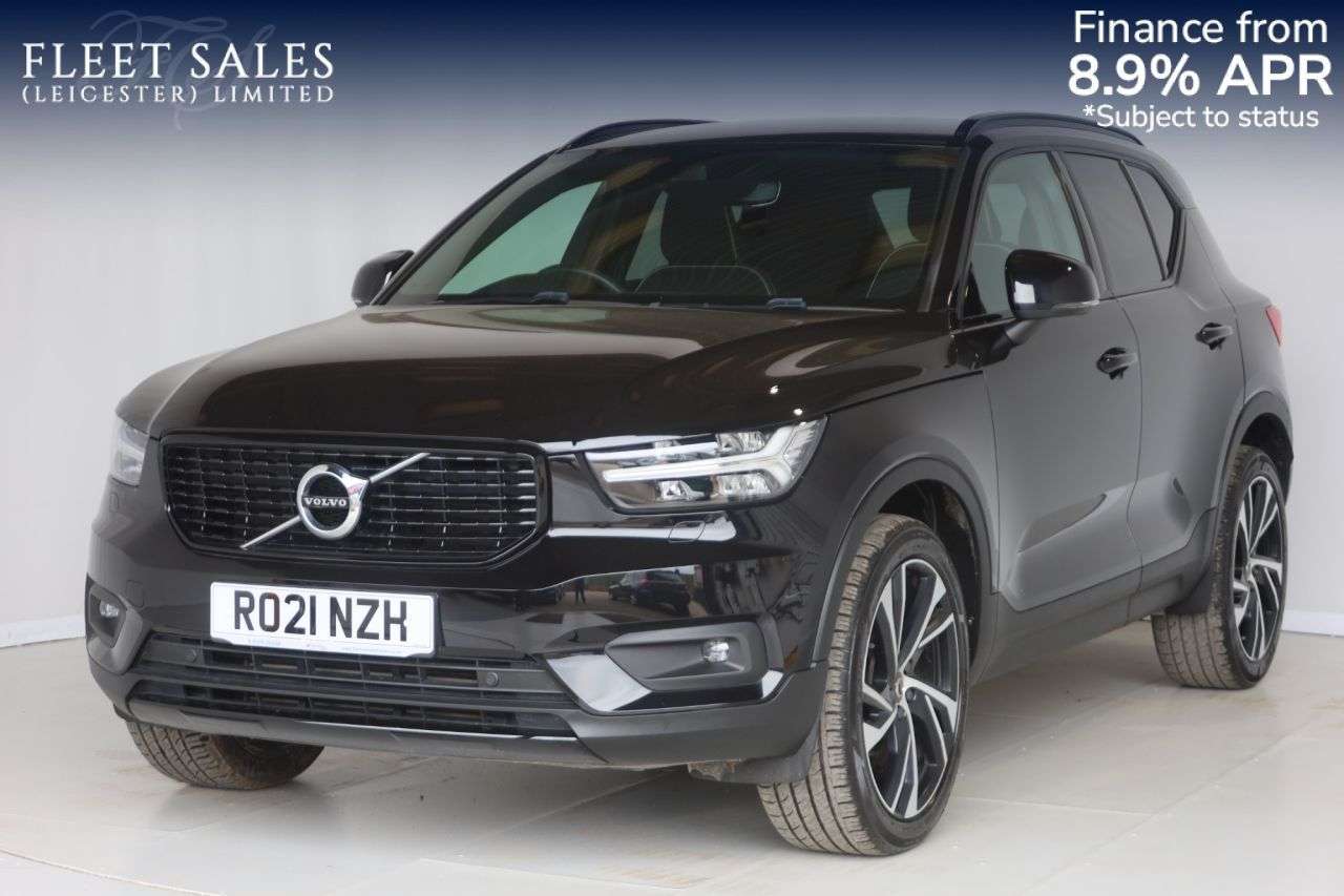 A 2021 VOLVO XC40 1.5 T3 R-Design Pro SUV 5dr Petrol Manual Euro 6 (s/s) (163 ps) OPTICAL REA A 2021 VOLVO XC40 1.5 T3 R-Design Pro SUV 5dr Petrol Manual Euro 6 (s/s) (163 ps) OPTICAL REA