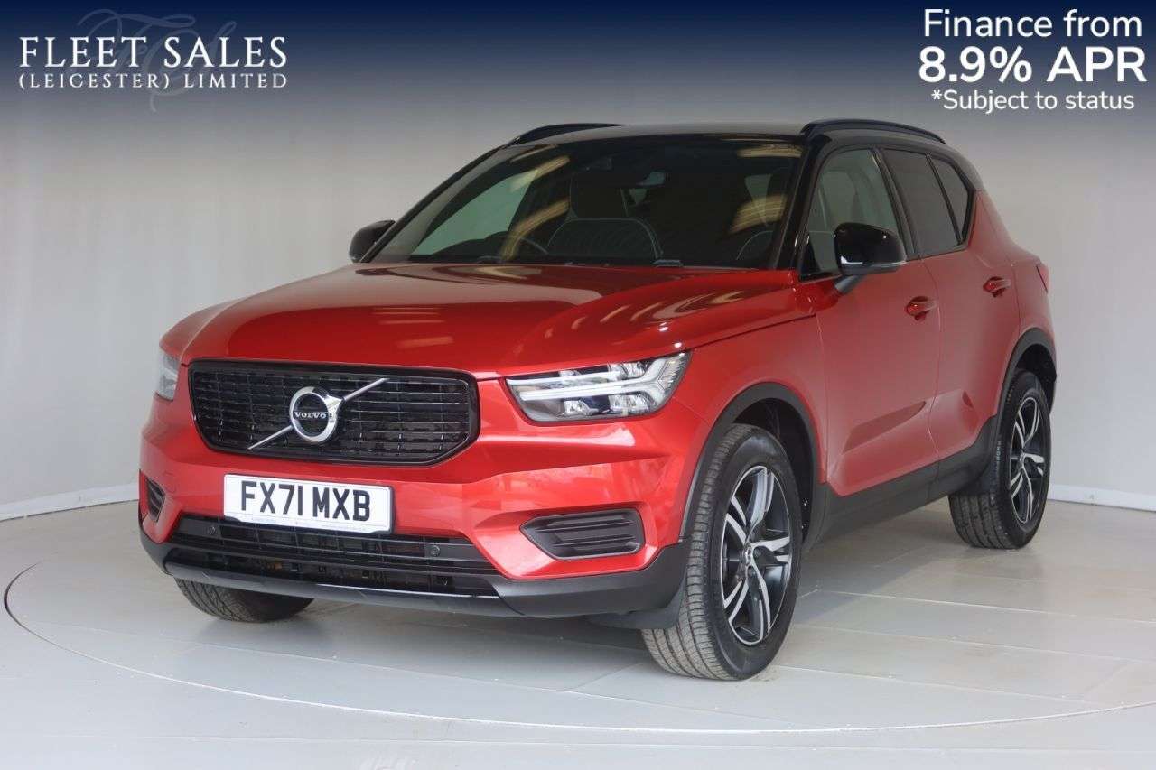 A 2021 VOLVO XC40 2.0 B4 MHEV R-Design SUV 5dr Petrol Hybrid DCT Auto Euro 6 (s/s) (197 ps) O A 2021 VOLVO XC40 2.0 B4 MHEV R-Design SUV 5dr Petrol Hybrid DCT Auto Euro 6 (s/s) (197 ps) O