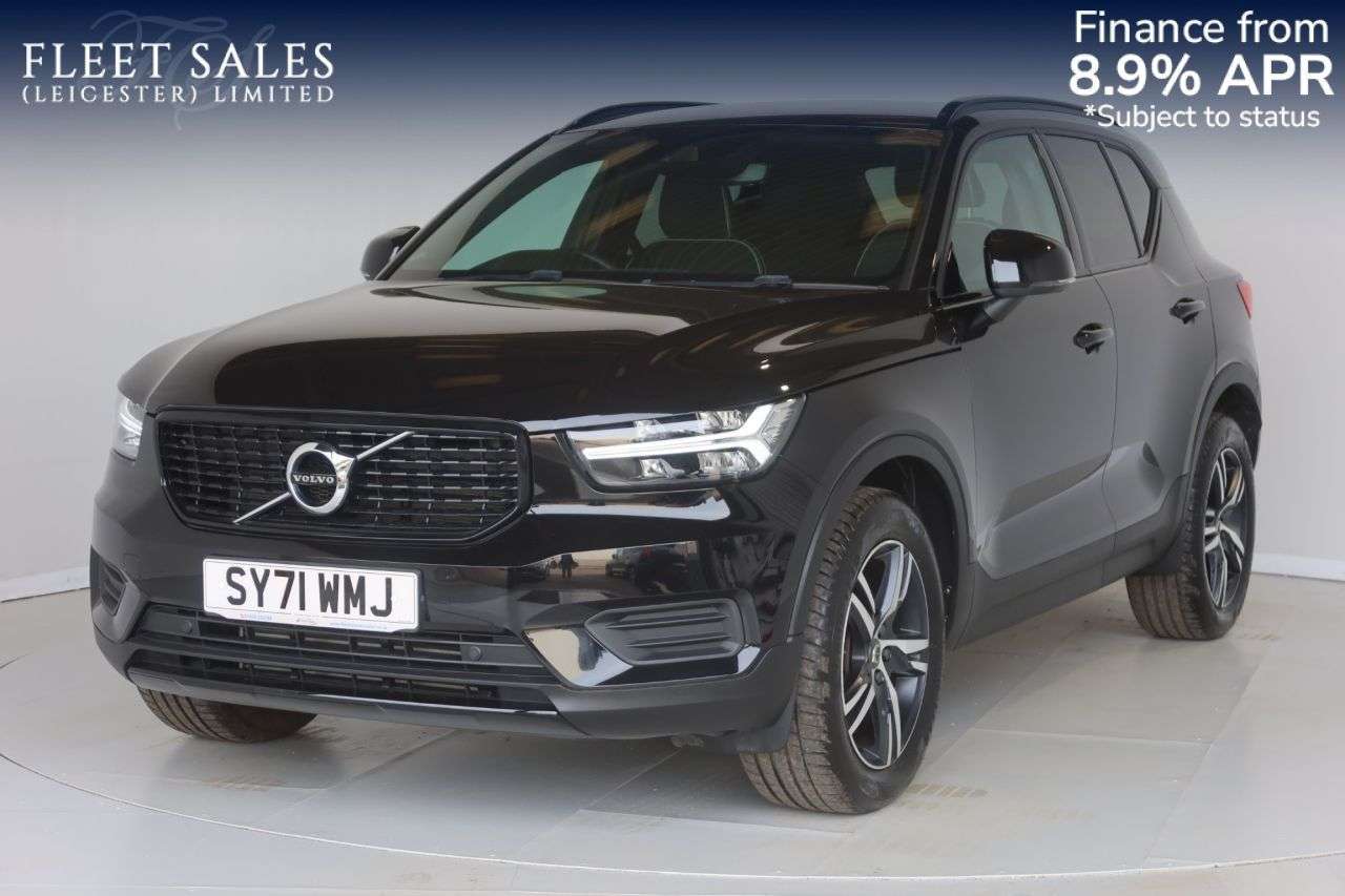 A 2021 VOLVO XC40 1.5 T3 R-Design SUV 5dr Petrol Manual Euro 6 (s/s) (163 ps) OPTICAL REAR SE A 2021 VOLVO XC40 1.5 T3 R-Design SUV 5dr Petrol Manual Euro 6 (s/s) (163 ps) OPTICAL REAR SE