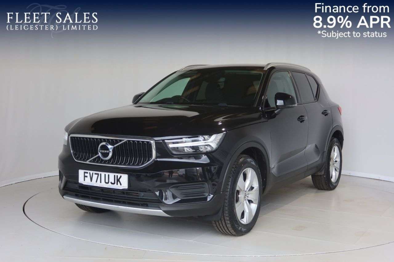 A 2022 VOLVO XC40 1.5 T3 Momentum SUV 5dr Petrol Manual Euro 6 (s/s) (163 ps) OPTICAL REAR SE A 2022 VOLVO XC40 1.5 T3 Momentum SUV 5dr Petrol Manual Euro 6 (s/s) (163 ps) OPTICAL REAR SE
