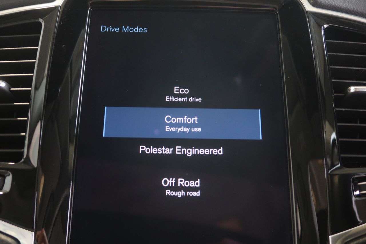 2022 VOLVO XC90 2022 VOLVO XC90