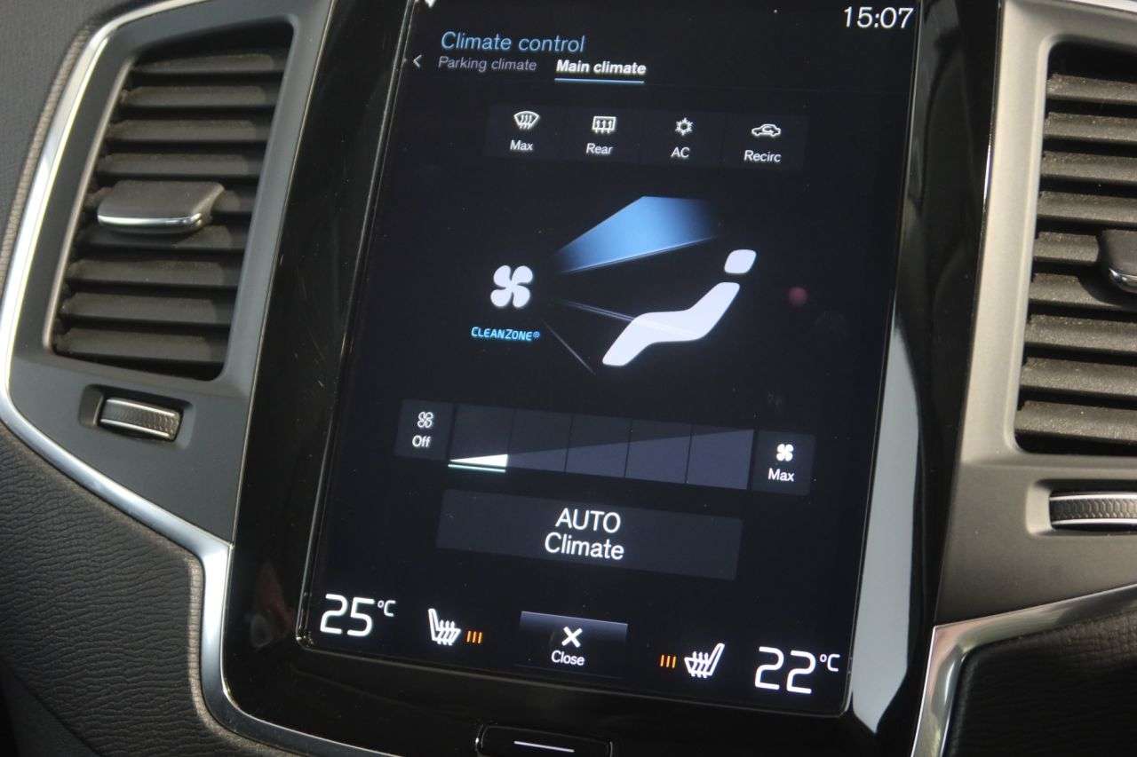 2021 VOLVO XC90 2021 VOLVO XC90