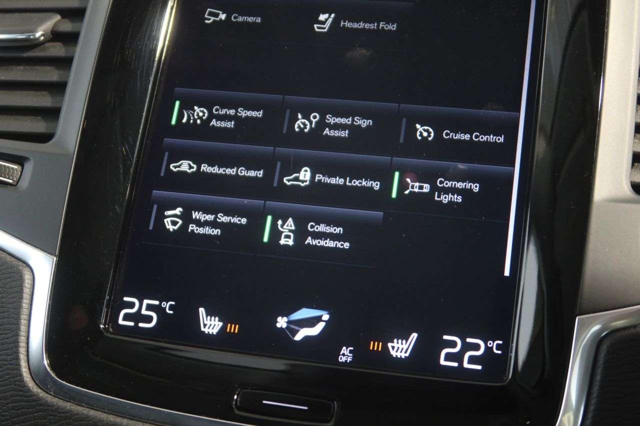2021 VOLVO XC90 2021 VOLVO XC90