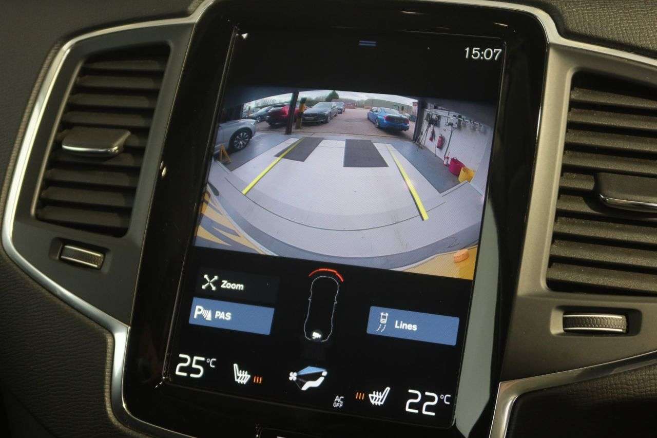2021 VOLVO XC90 2021 VOLVO XC90