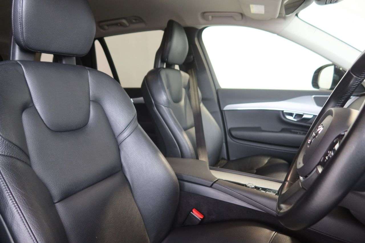 2021 VOLVO XC90 2021 VOLVO XC90