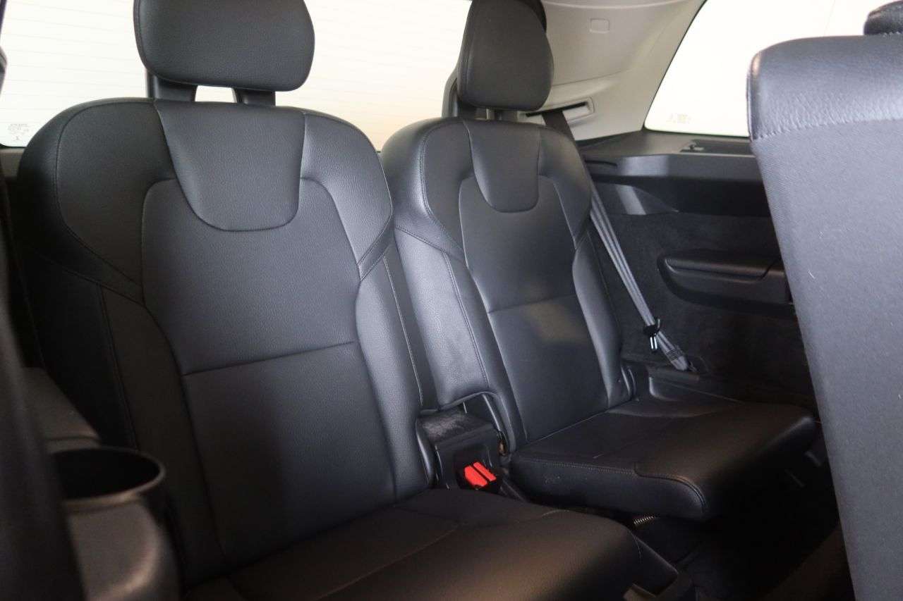 2021 VOLVO XC90 2021 VOLVO XC90