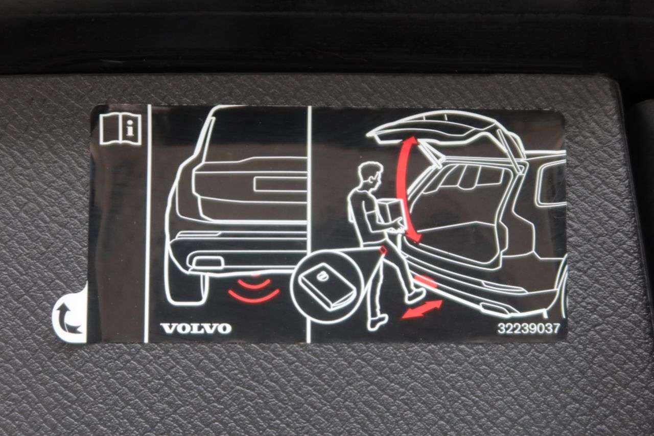2021 VOLVO XC90 2021 VOLVO XC90