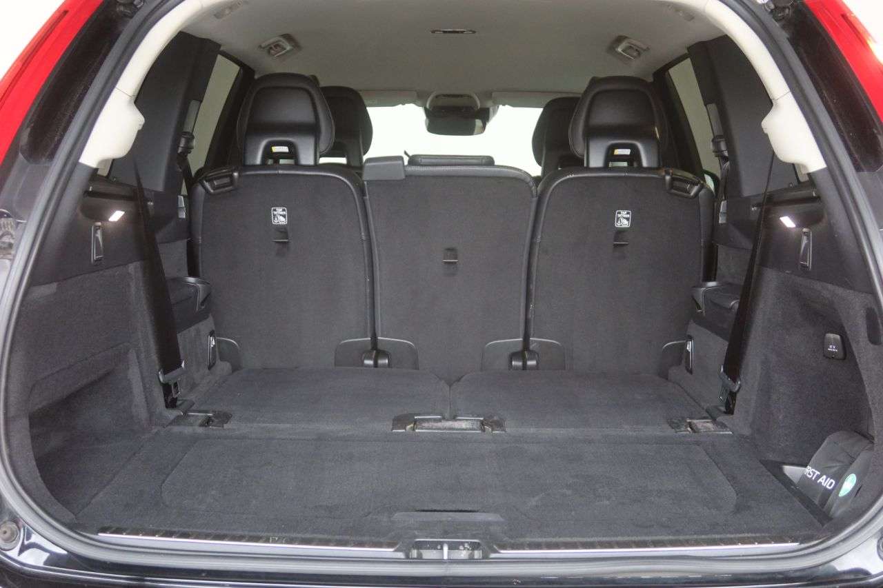 2021 VOLVO XC90 2021 VOLVO XC90