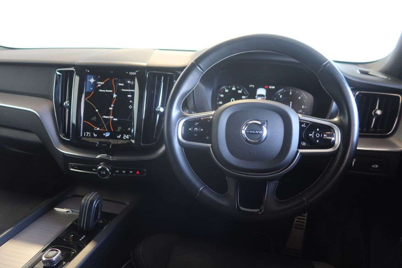 2021 VOLVO XC60 2021 VOLVO XC60