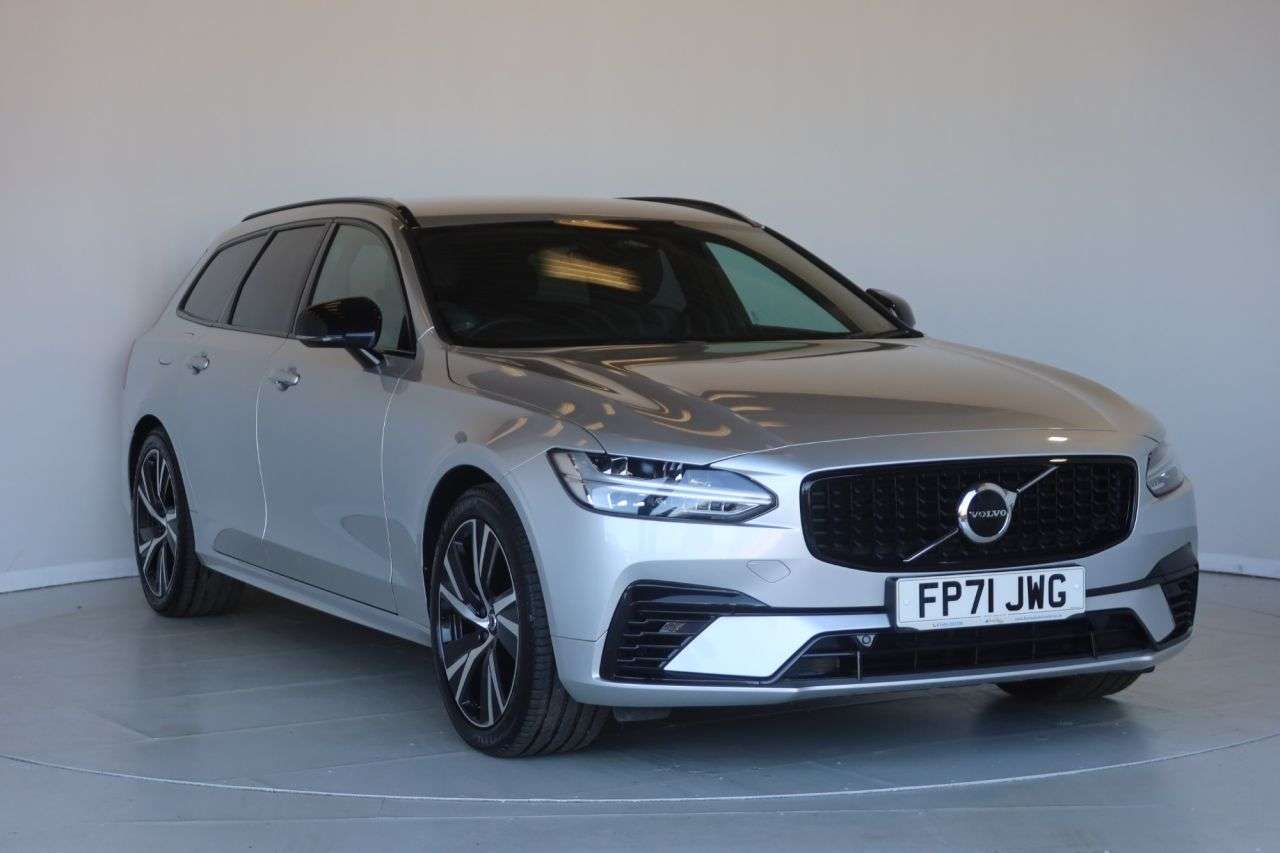 2022 VOLVO V90 2022 VOLVO V90