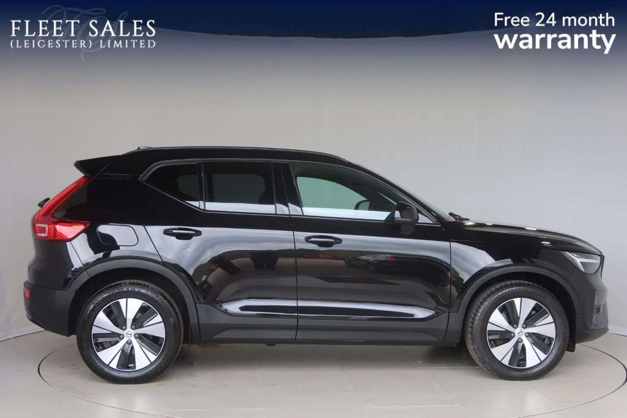 A 2023 VOLVO XC40 1.5h T4 Recharge 10.7kWh Plus SUV 5dr Petrol Plug-in Hybrid Auto Euro 6 (s/ A 2023 VOLVO XC40 1.5h T4 Recharge 10.7kWh Plus SUV 5dr Petrol Plug-in Hybrid Auto Euro 6 (s/