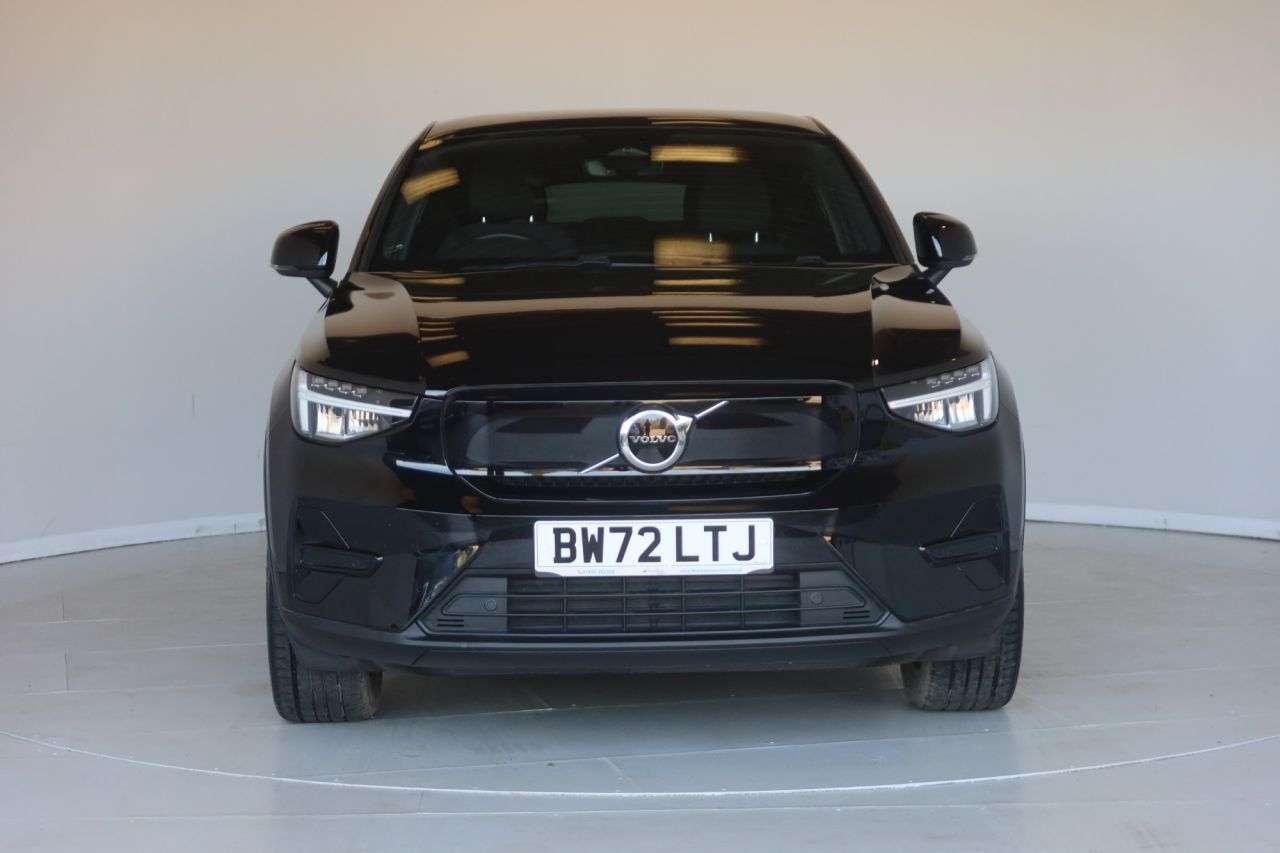 2023 VOLVO C40 2023 VOLVO C40