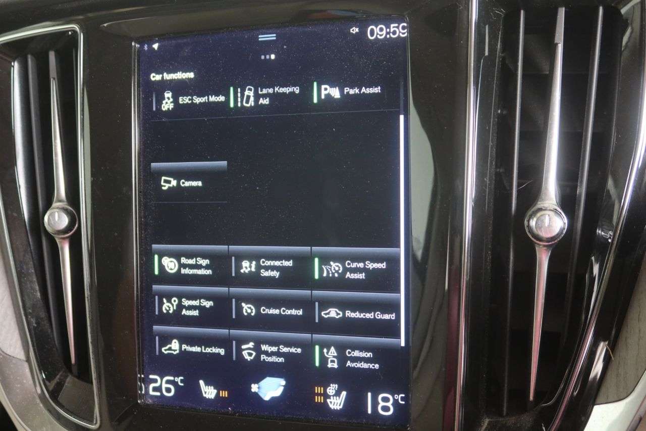 2021 VOLVO V60 2021 VOLVO V60