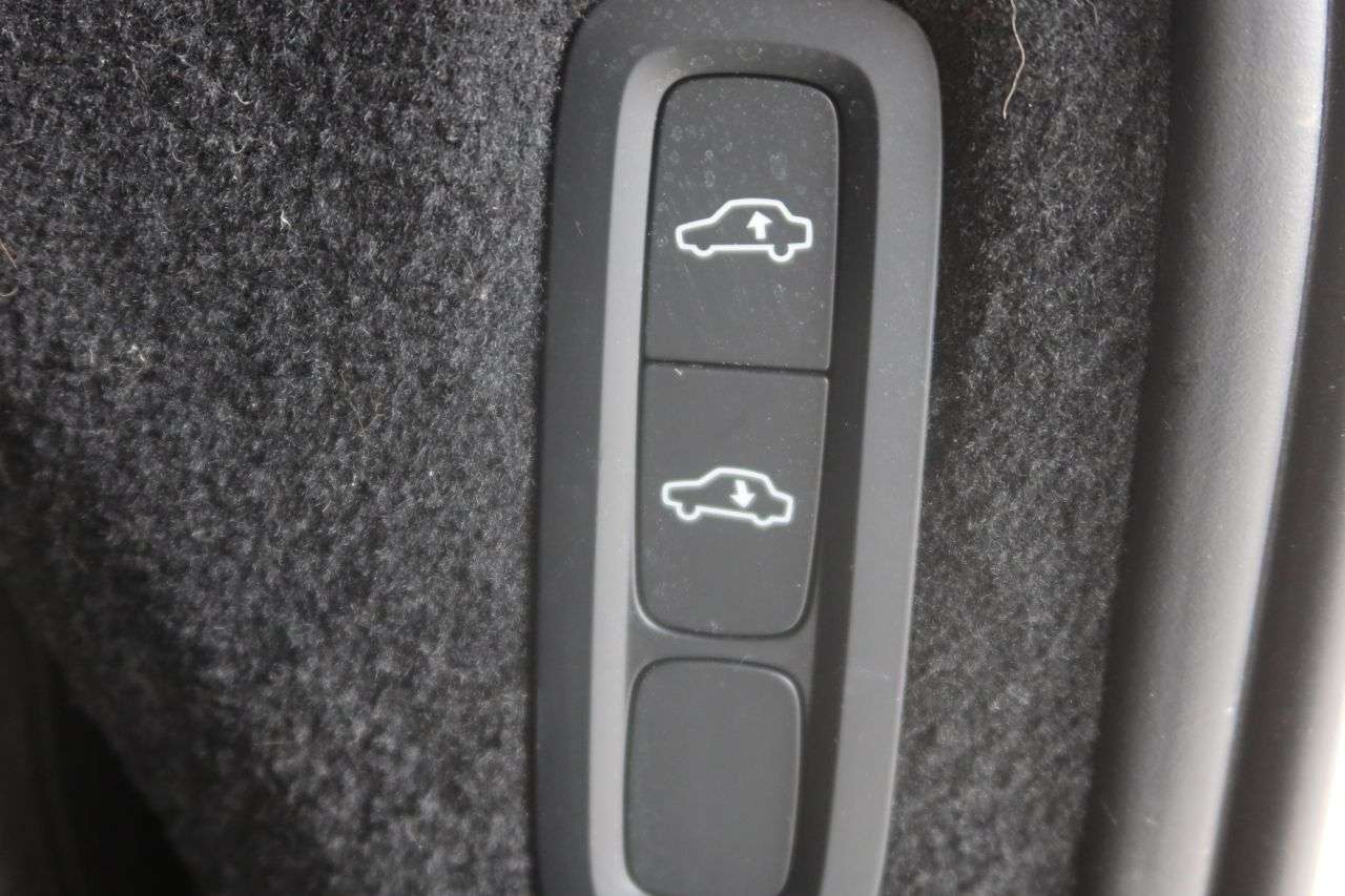 2022 VOLVO XC90 2022 VOLVO XC90