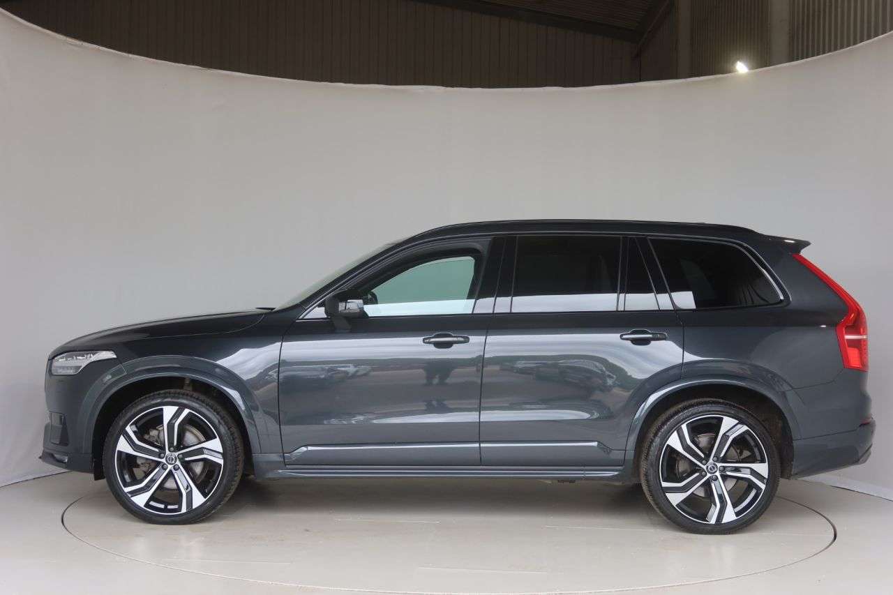 2022 VOLVO XC90 2022 VOLVO XC90