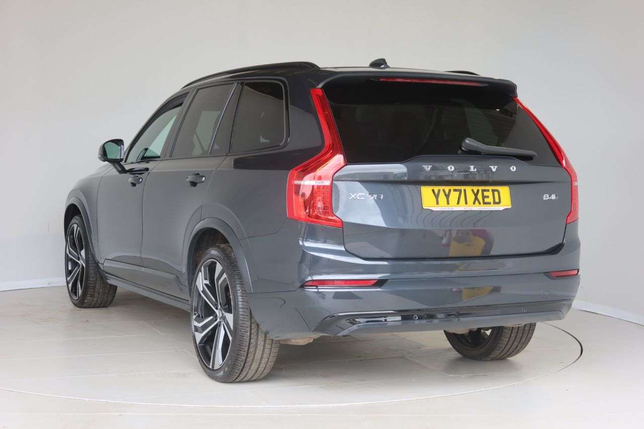 2022 VOLVO XC90 2022 VOLVO XC90