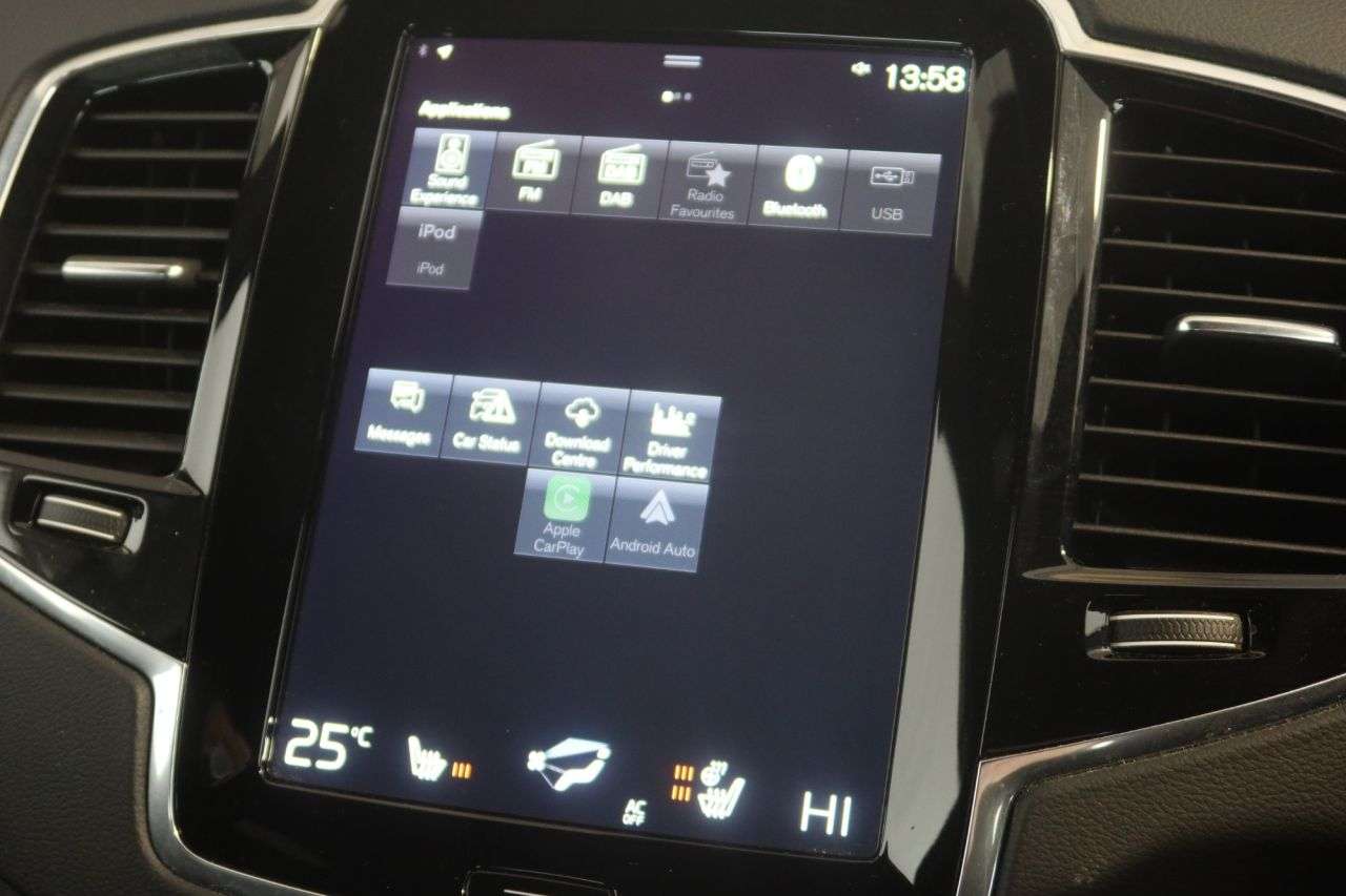 2022 VOLVO XC90 2022 VOLVO XC90