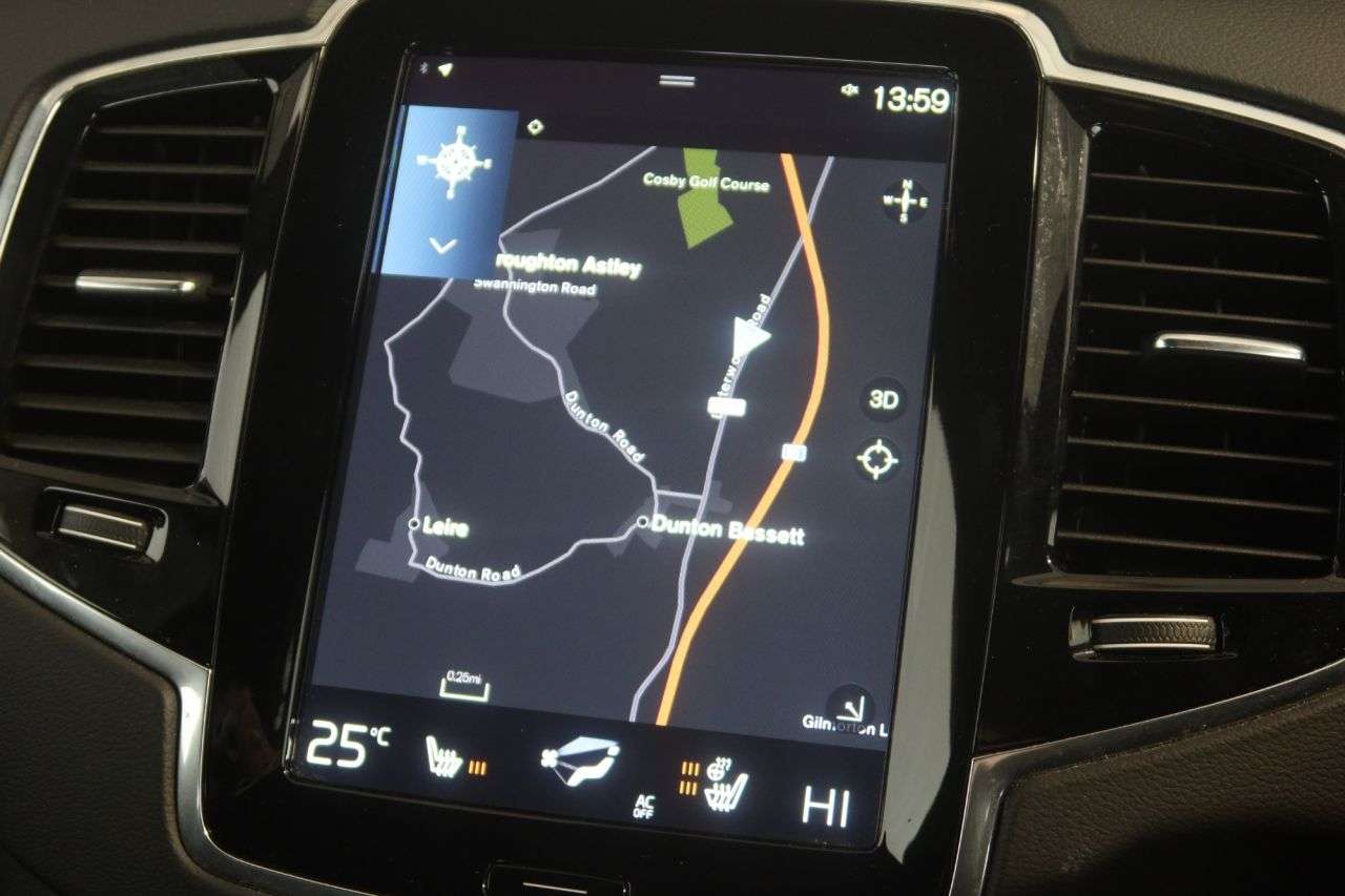 2022 VOLVO XC90 2022 VOLVO XC90