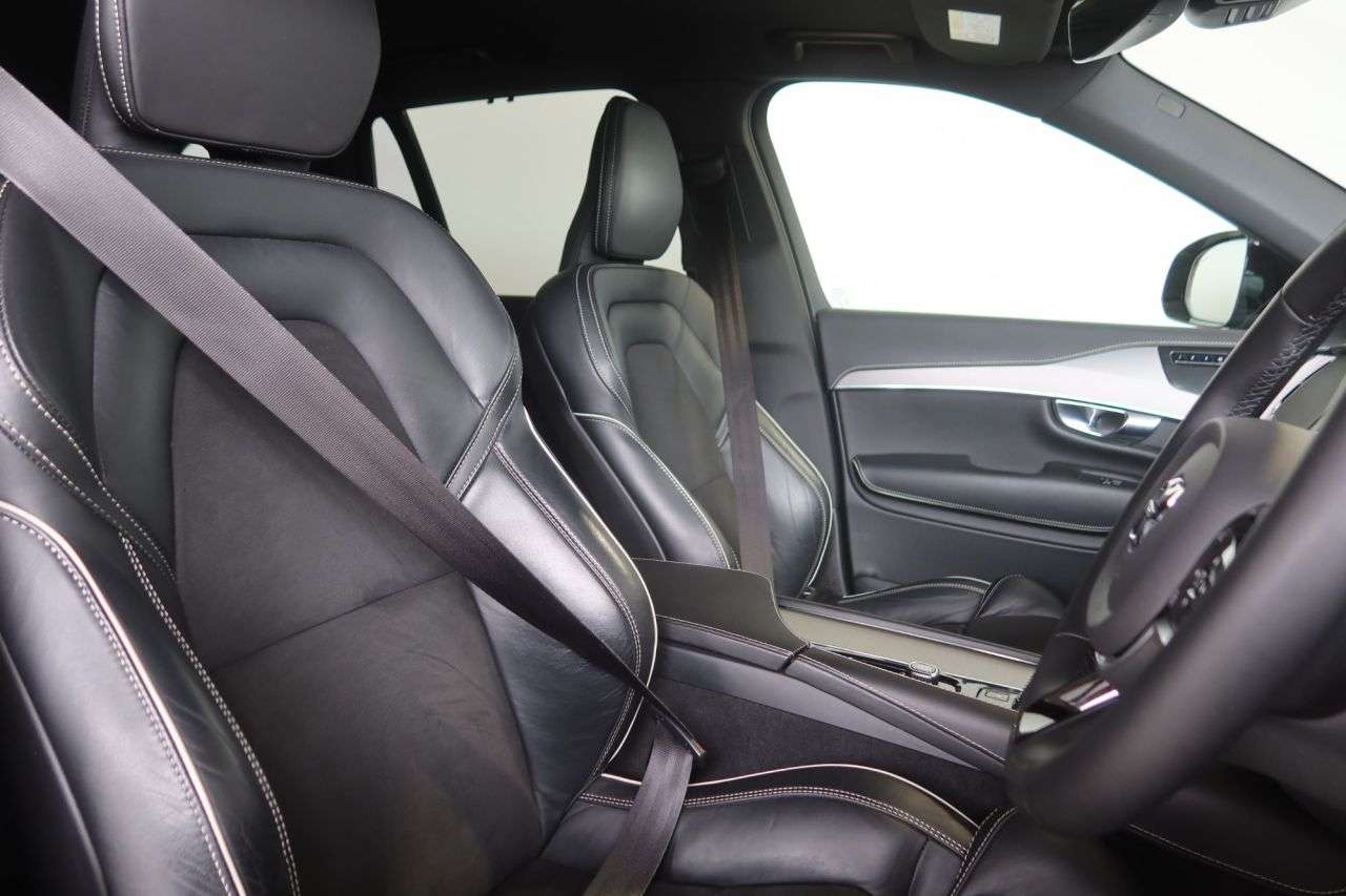 2022 VOLVO XC90 2022 VOLVO XC90