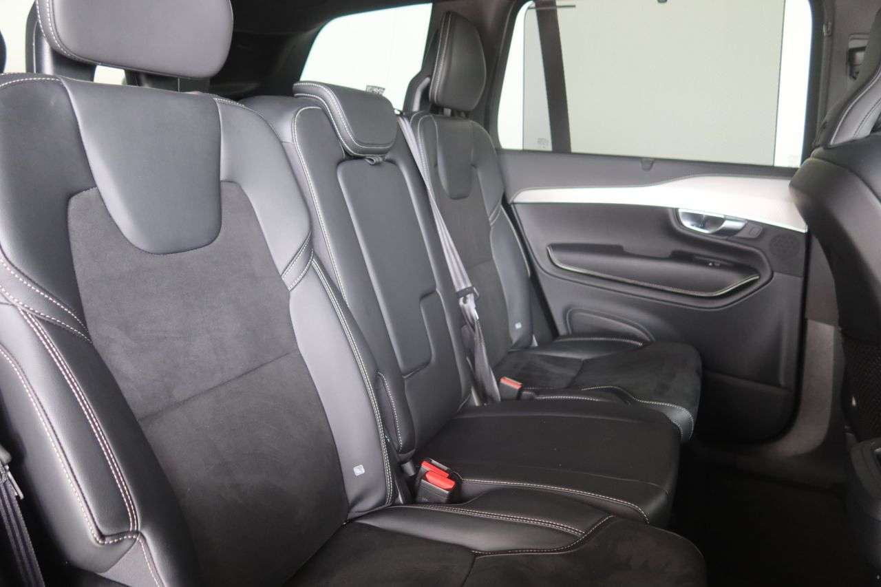 2022 VOLVO XC90 2022 VOLVO XC90