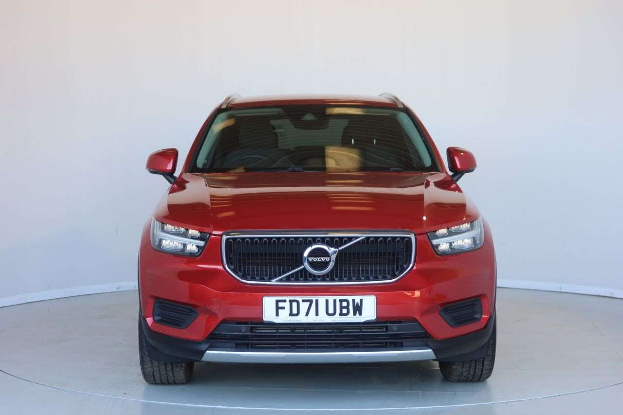 2022 VOLVO XC40 2022 VOLVO XC40