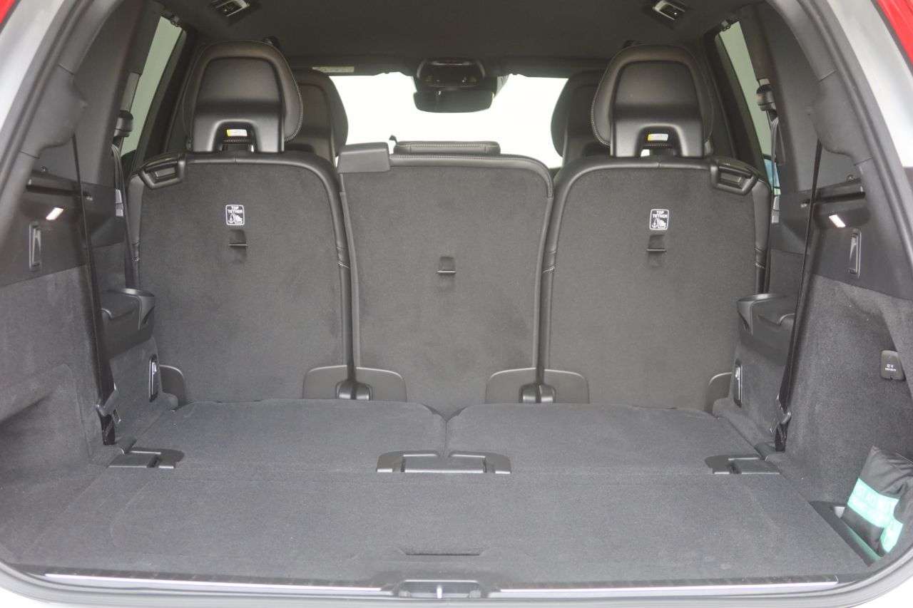 2021 VOLVO XC90 2021 VOLVO XC90