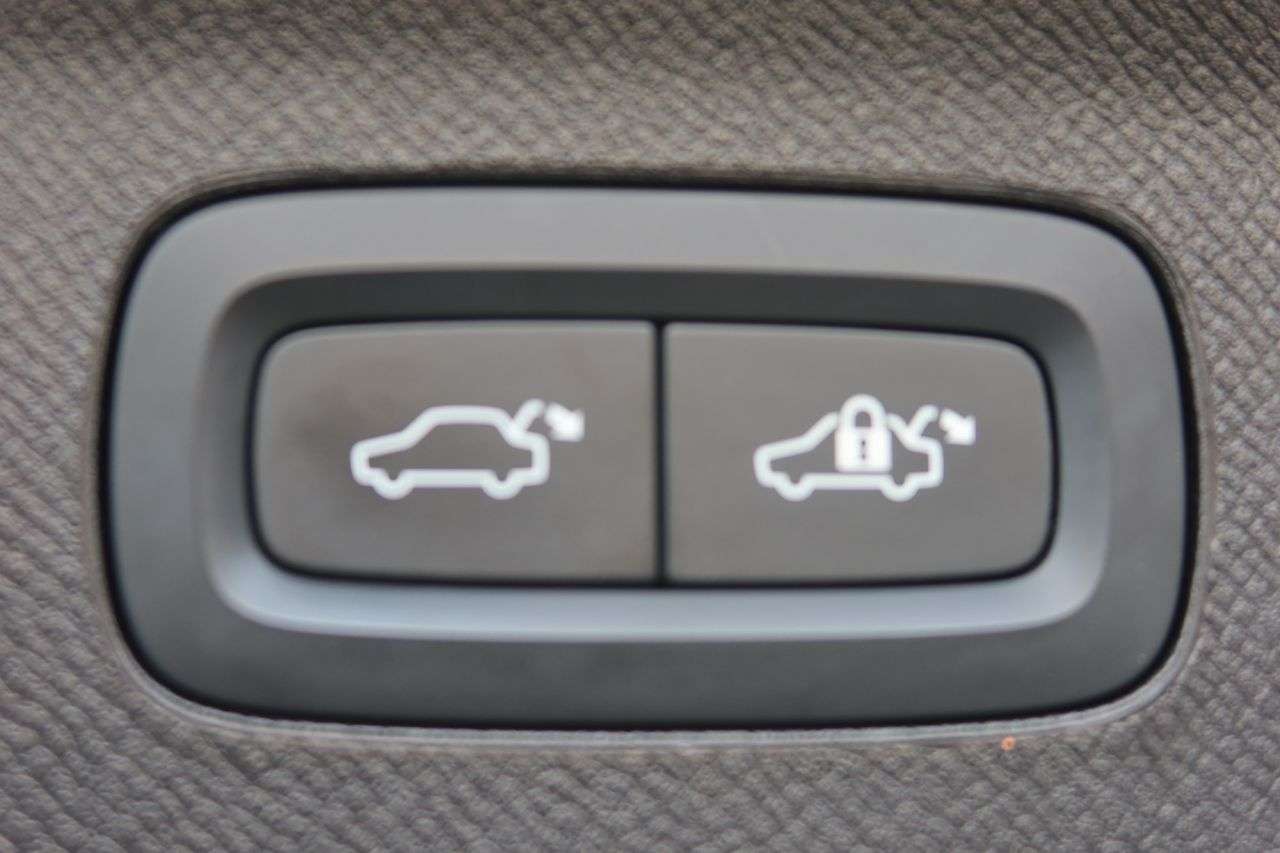 2021 VOLVO XC90 2021 VOLVO XC90