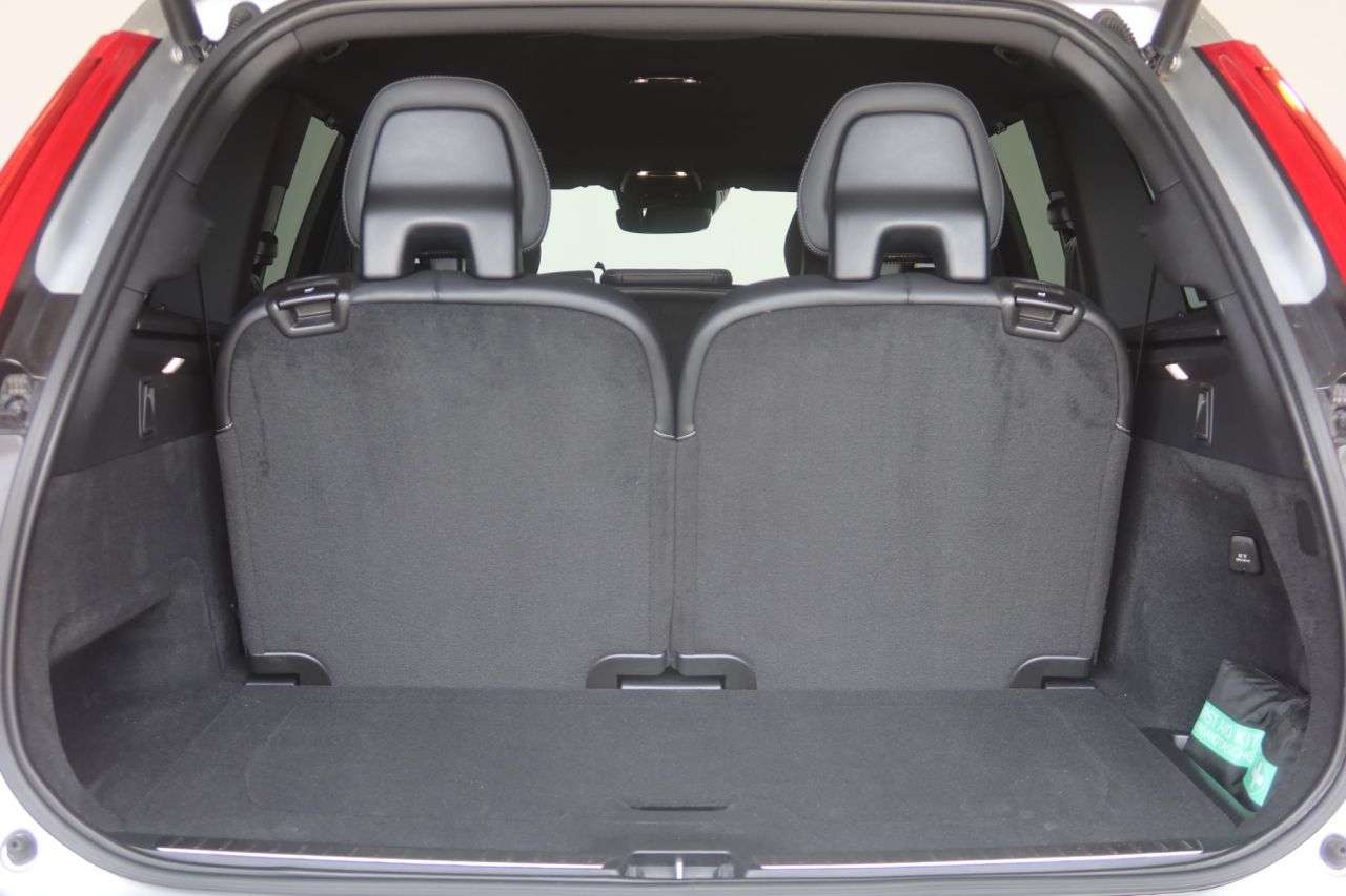 2021 VOLVO XC90 2021 VOLVO XC90
