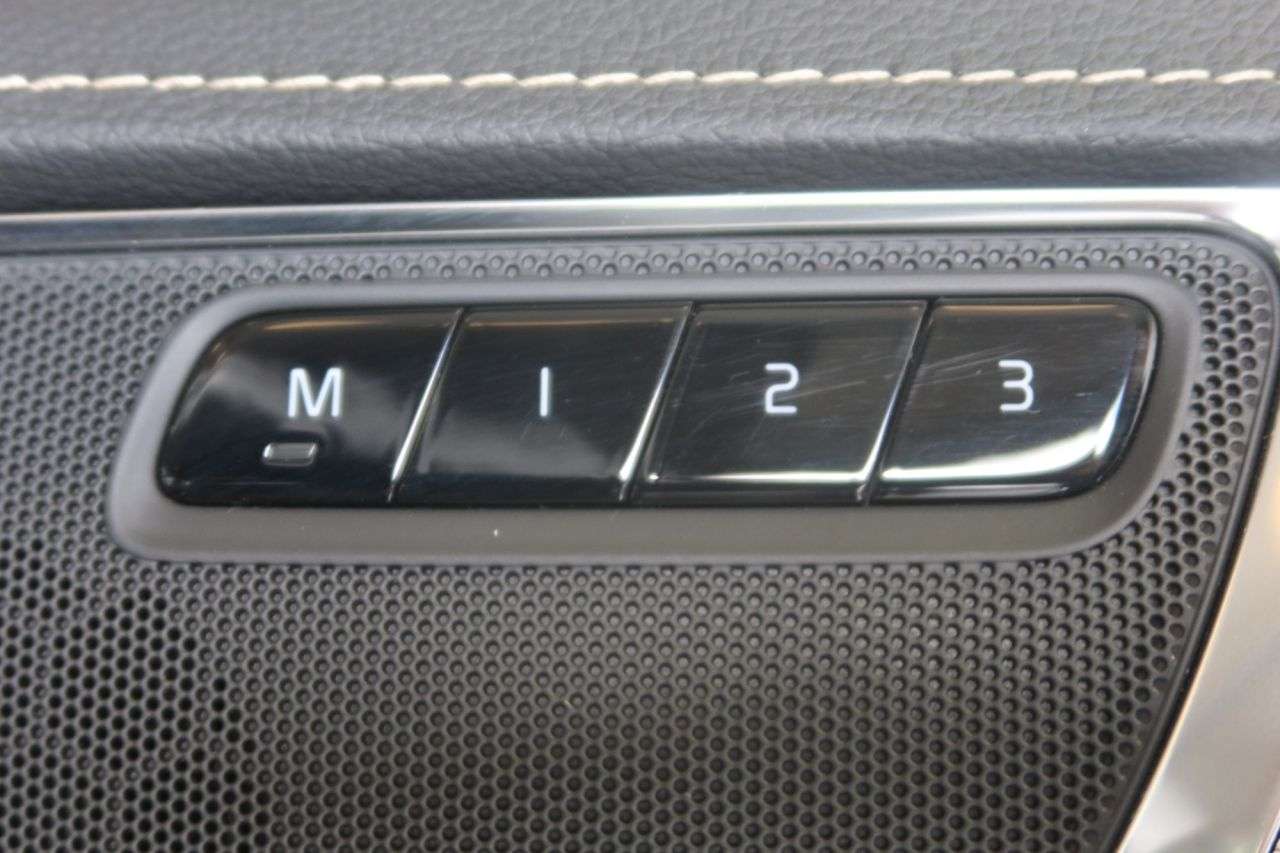 2021 VOLVO XC90 2021 VOLVO XC90