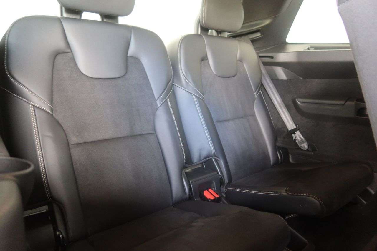 2021 VOLVO XC90 2021 VOLVO XC90