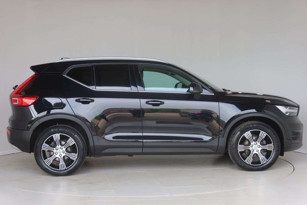 A 2022 VOLVO XC40 1.5 T3 Inscription SUV 5dr Petrol Manual Euro 6 (s/s) (163 ps) FULL VOLVO S A 2022 VOLVO XC40 1.5 T3 Inscription SUV 5dr Petrol Manual Euro 6 (s/s) (163 ps) FULL VOLVO S