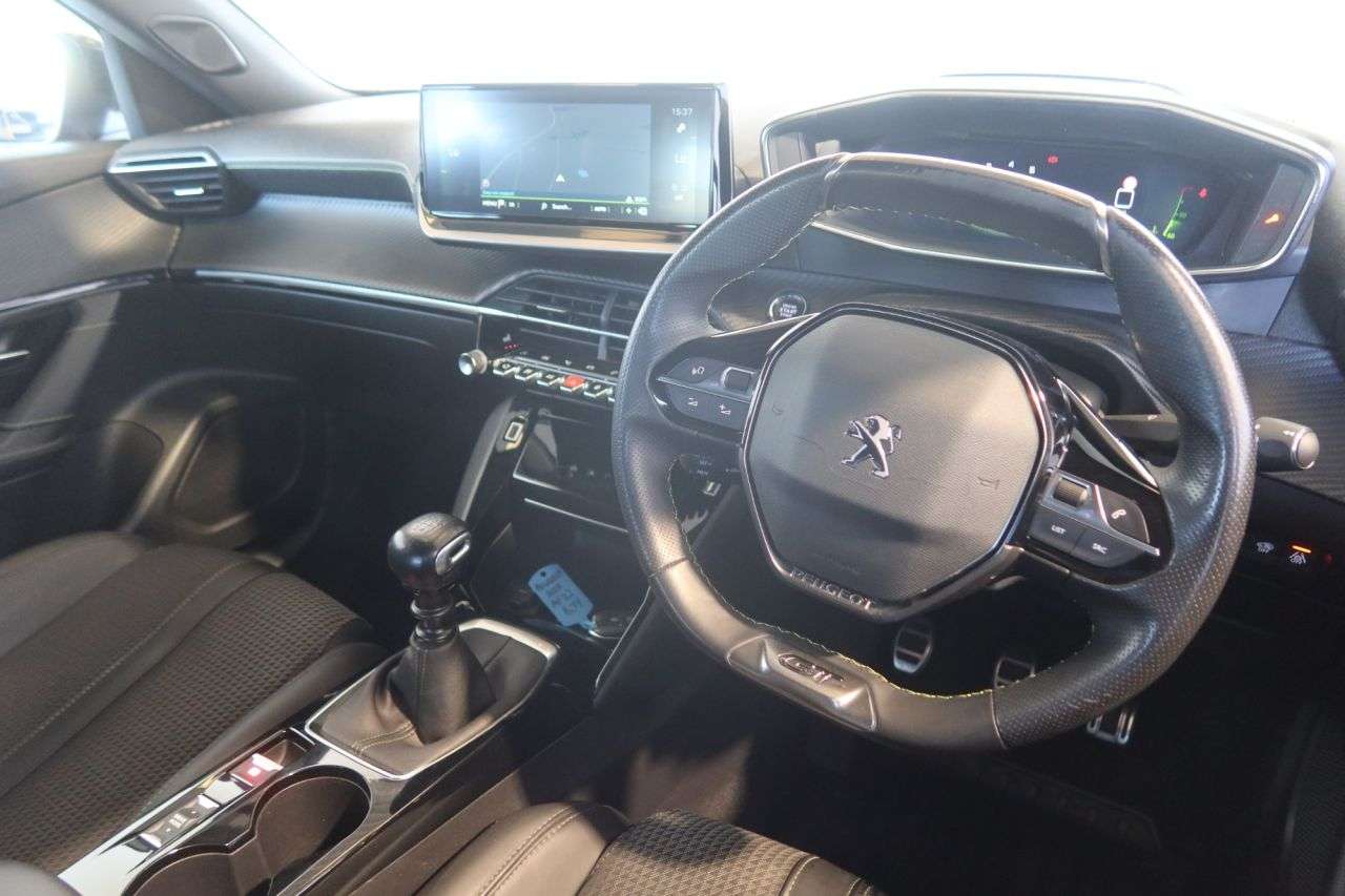 2022 PEUGEOT 2008 2022 PEUGEOT 2008