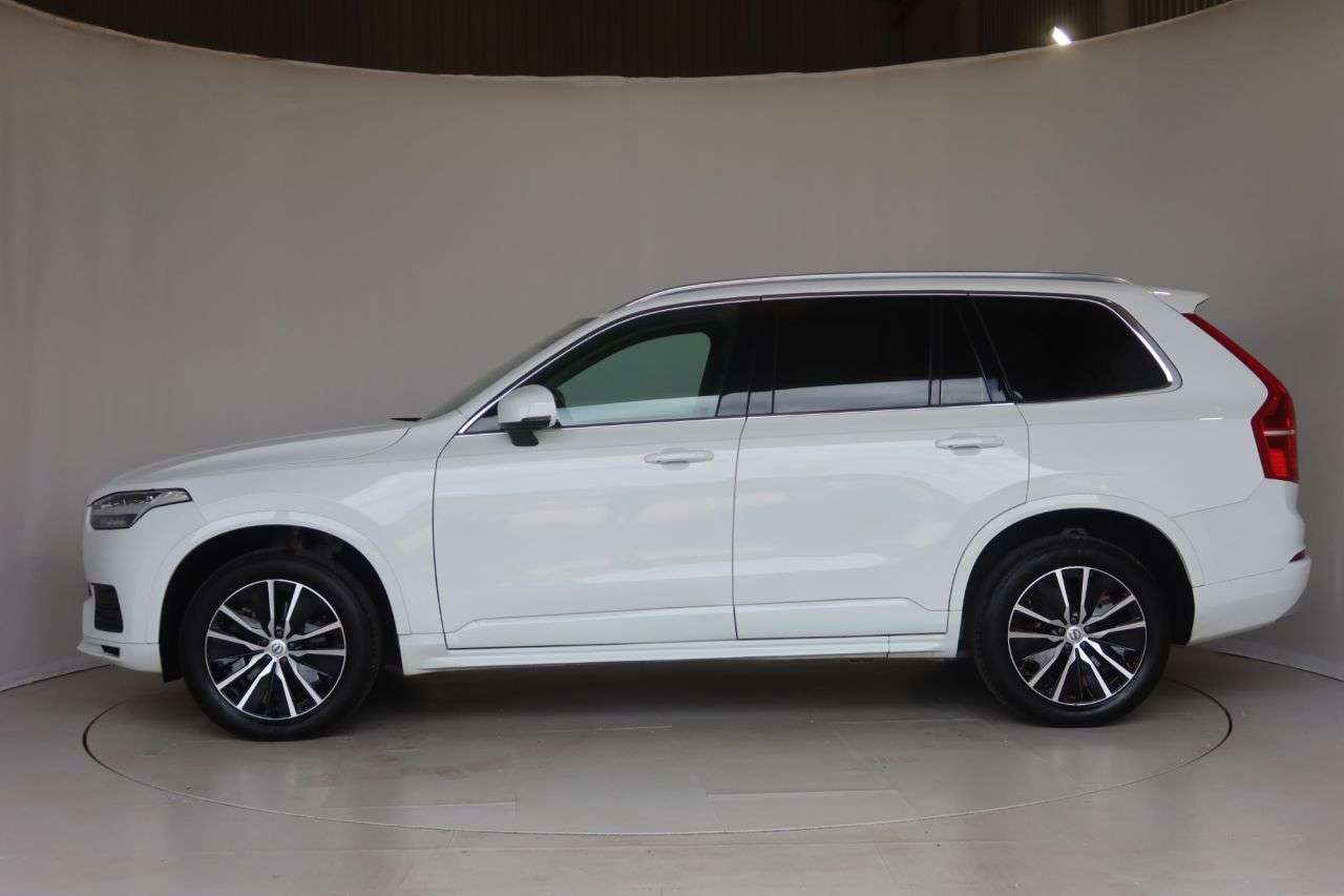 2022 VOLVO XC90 2022 VOLVO XC90