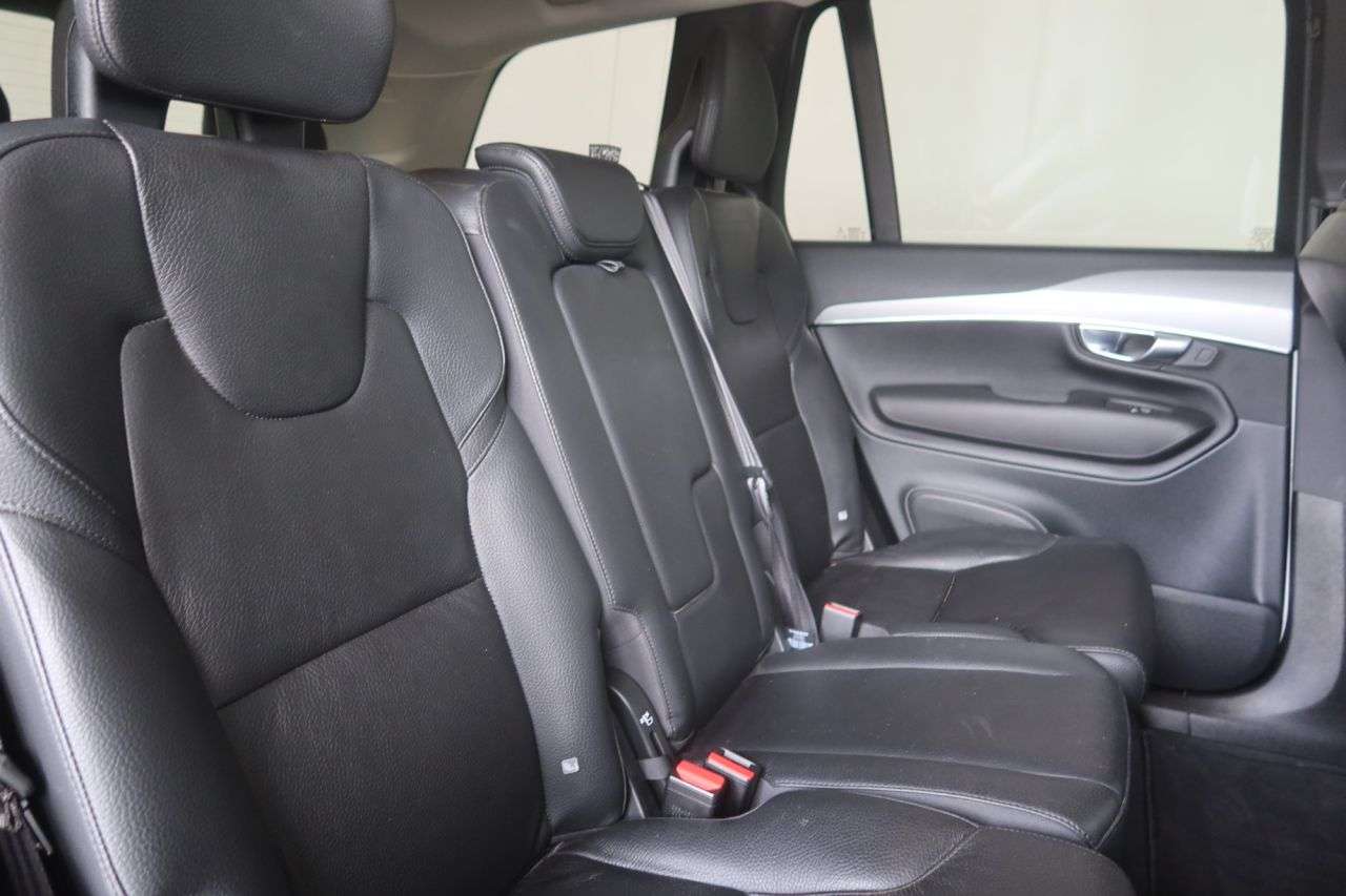 2022 VOLVO XC90 2022 VOLVO XC90
