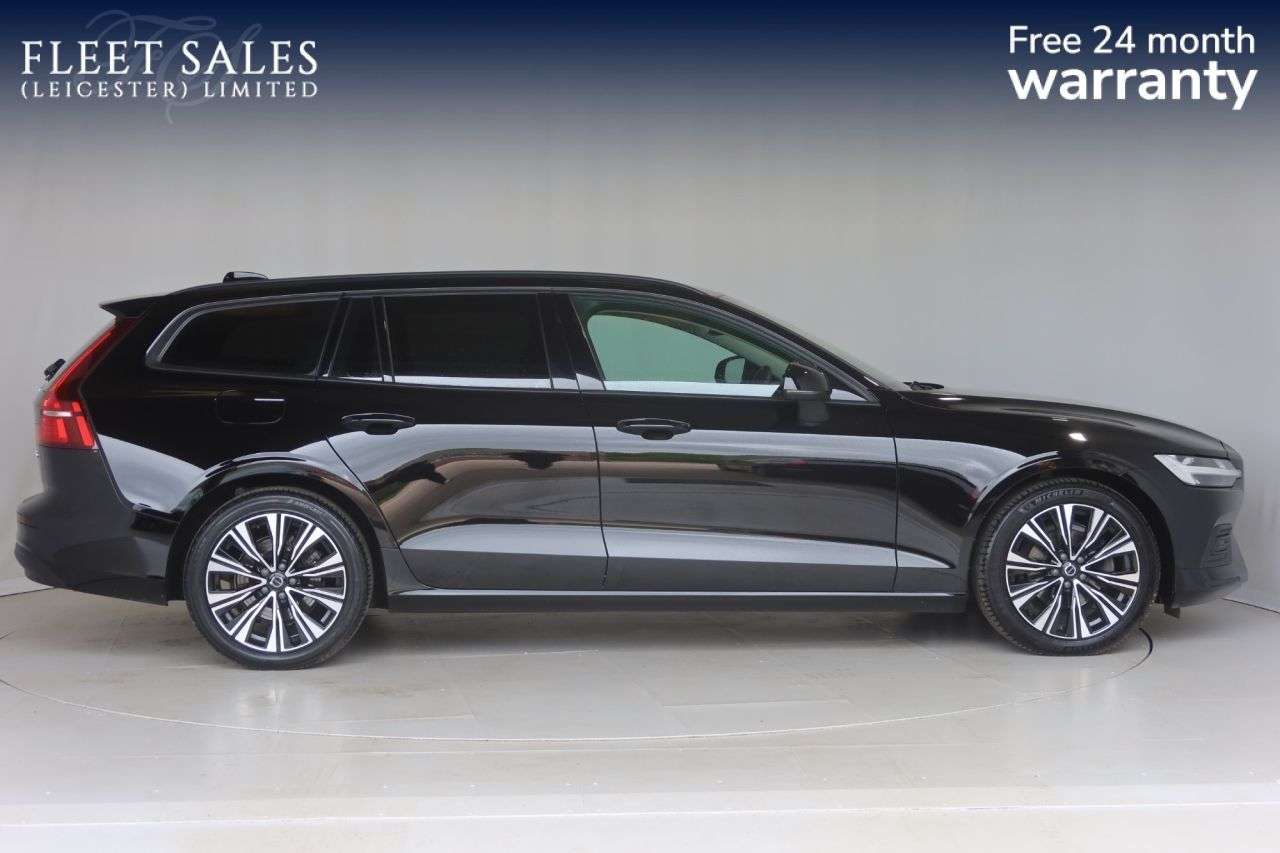 A 2023 VOLVO V60 2.0 B3 MHEV Core Estate 5dr Petrol Hybrid DCT Auto Euro 6 (s/s) (163 ps) AP A 2023 VOLVO V60 2.0 B3 MHEV Core Estate 5dr Petrol Hybrid DCT Auto Euro 6 (s/s) (163 ps) AP