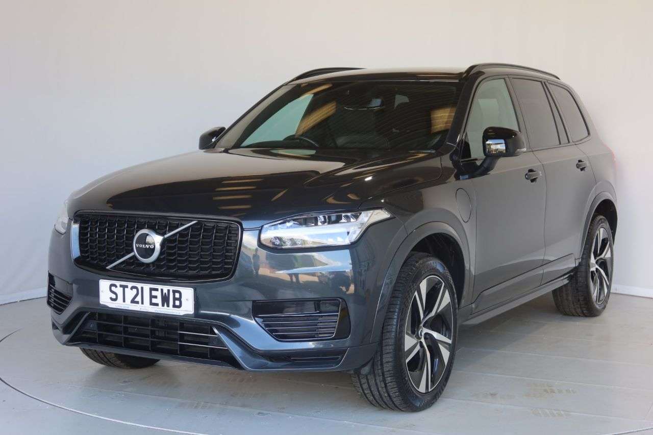 A 2021 VOLVO XC90 2.0h T8 Twin Engine Recharge 11.6kWh R-Design SUV 5dr Petrol Plug-in Hybrid A 2021 VOLVO XC90 2.0h T8 Twin Engine Recharge 11.6kWh R-Design SUV 5dr Petrol Plug-in Hybrid