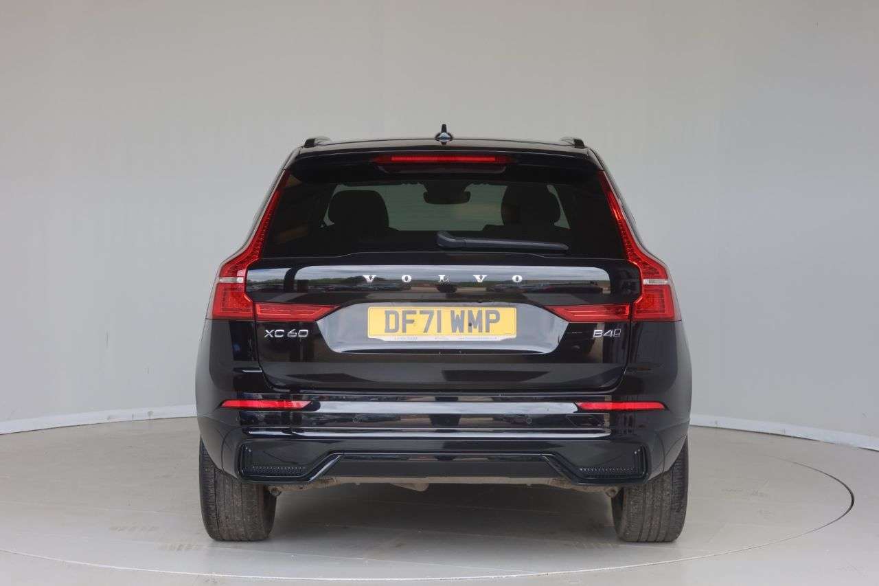 2022 VOLVO XC60 2022 VOLVO XC60