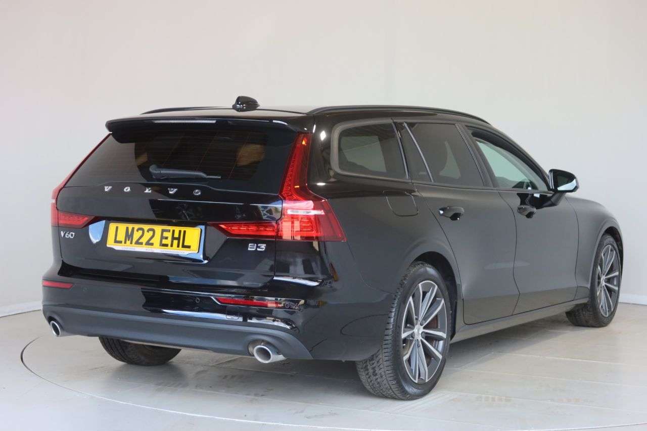 2022 VOLVO V60 2022 VOLVO V60