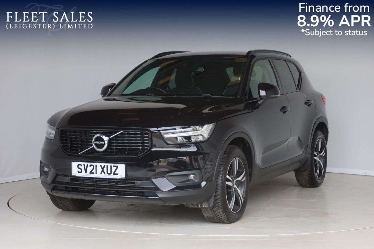 A 2021 VOLVO XC40 1.5 T3 R-Design SUV 5dr Petrol Manual Euro 6 (s/s) (163 ps) HEATED FRONT + A 2021 VOLVO XC40 1.5 T3 R-Design SUV 5dr Petrol Manual Euro 6 (s/s) (163 ps) HEATED FRONT +
