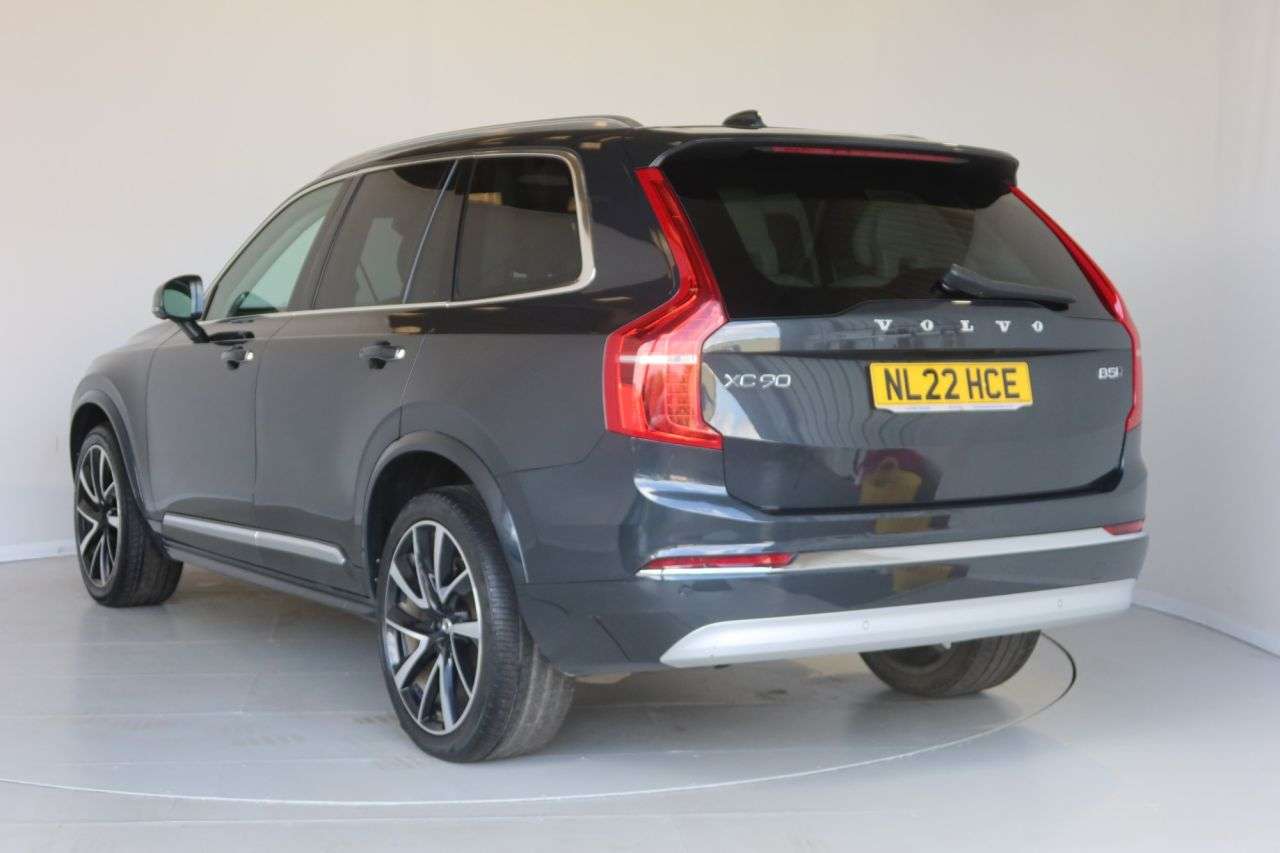 2022 VOLVO XC90 2022 VOLVO XC90