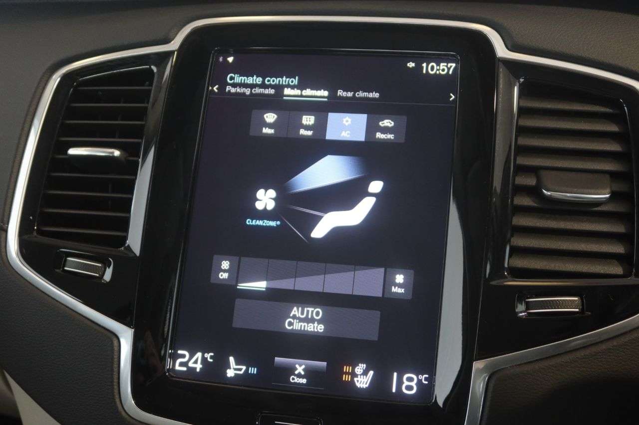 2022 VOLVO XC90 2022 VOLVO XC90