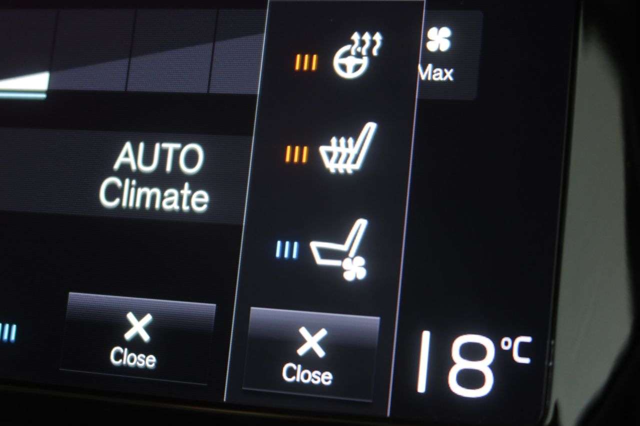2022 VOLVO XC90 2022 VOLVO XC90