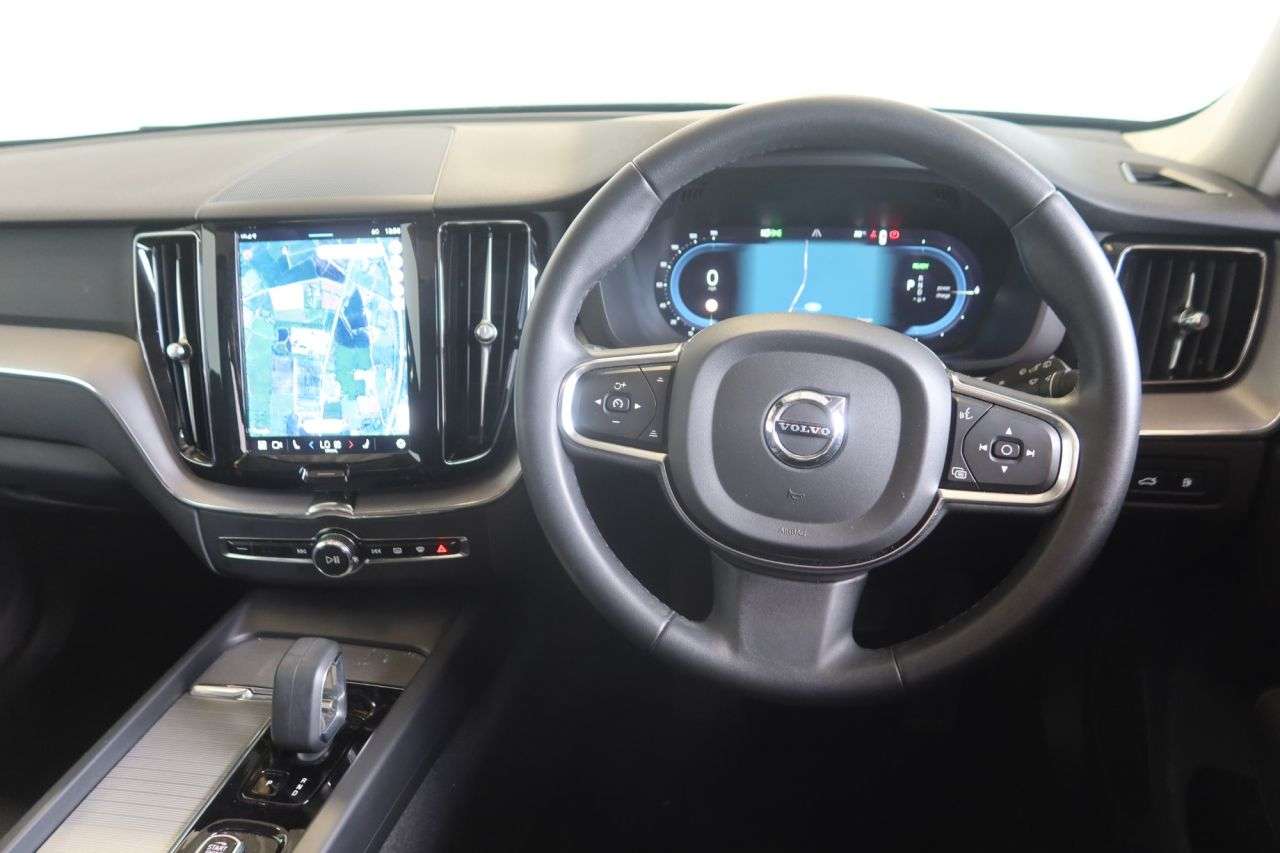 2022 VOLVO XC60 2022 VOLVO XC60